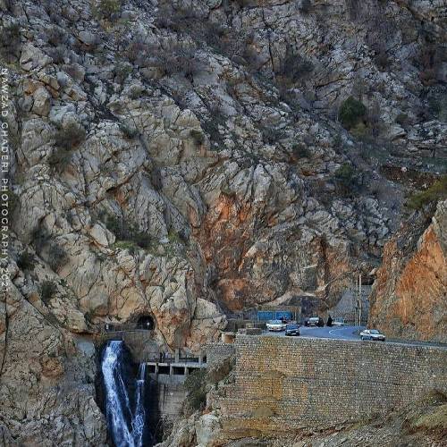  گیر میدمو هرچی باشه میشکنم دلت بخواد نخواد همینجوریه خواستن